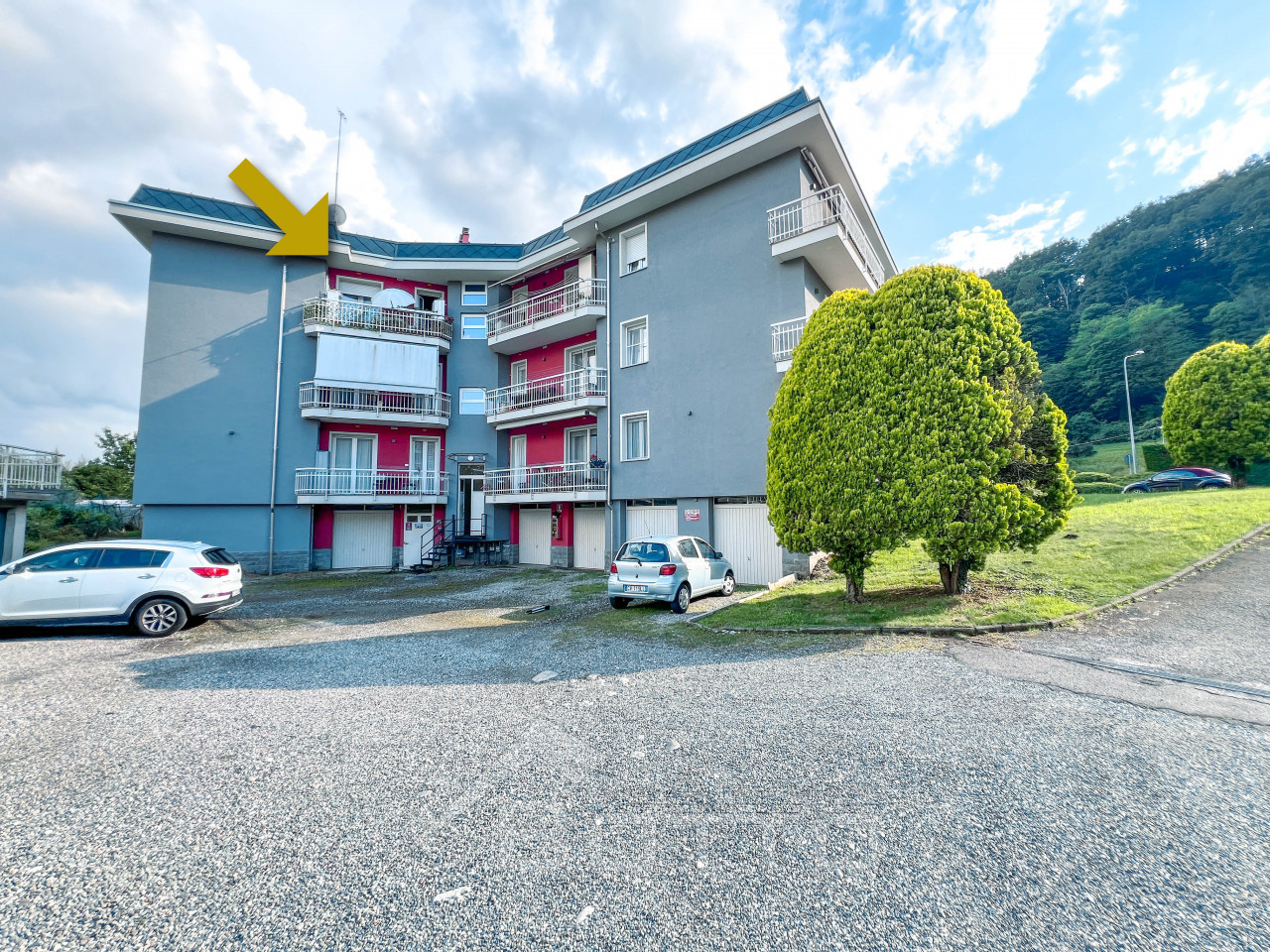 000__appartamento-vendita-borgosesia-esterno_wmk_0