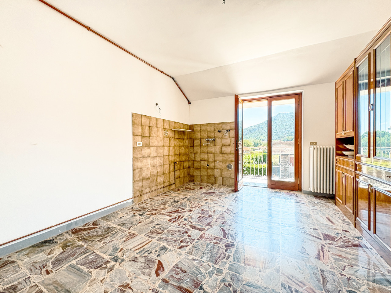 000__appartamento-vendita-brovello-vetrata_wmk_0