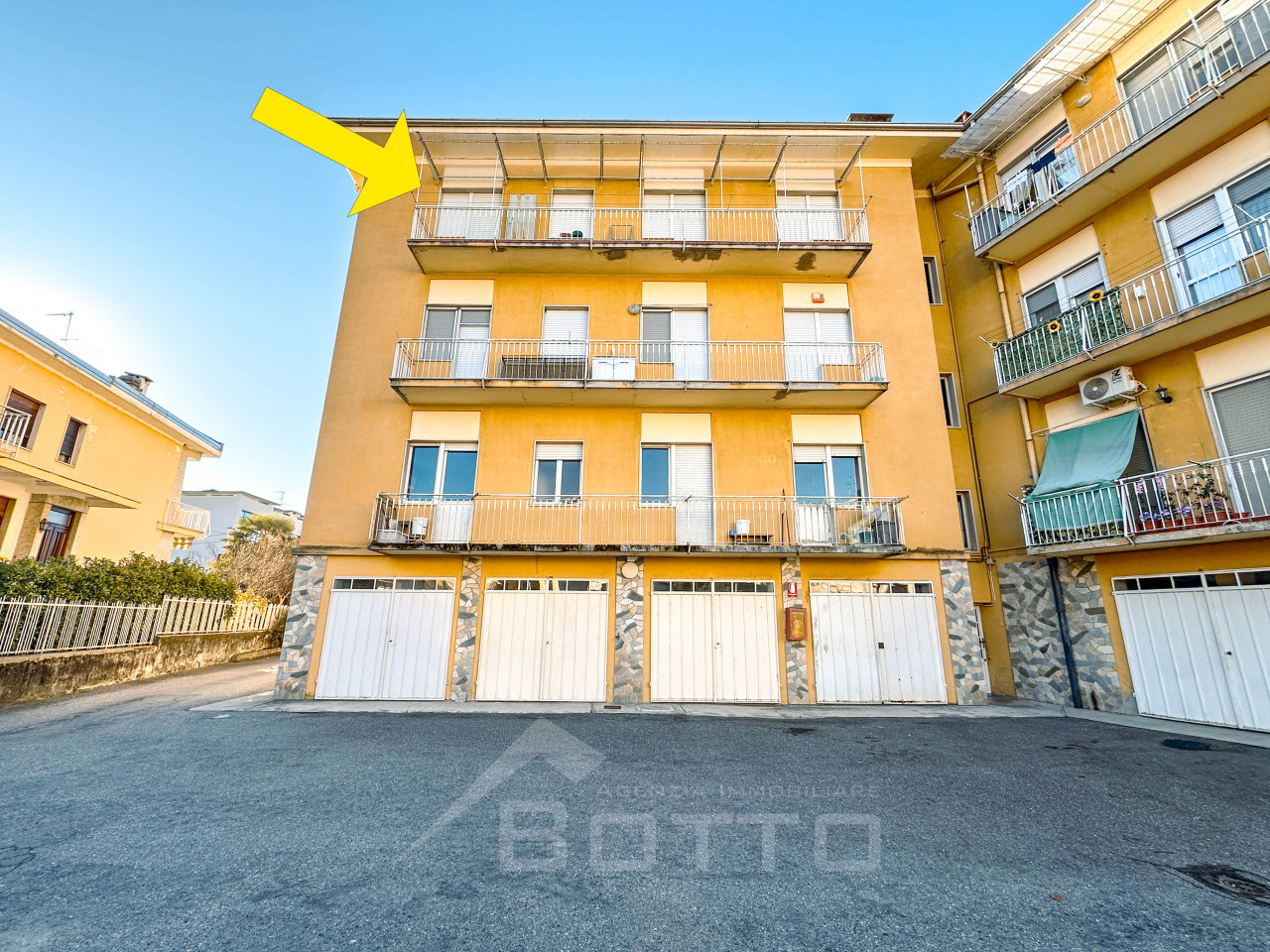 000__appartamento-vendita-romagnano-esterno11_wmk_0