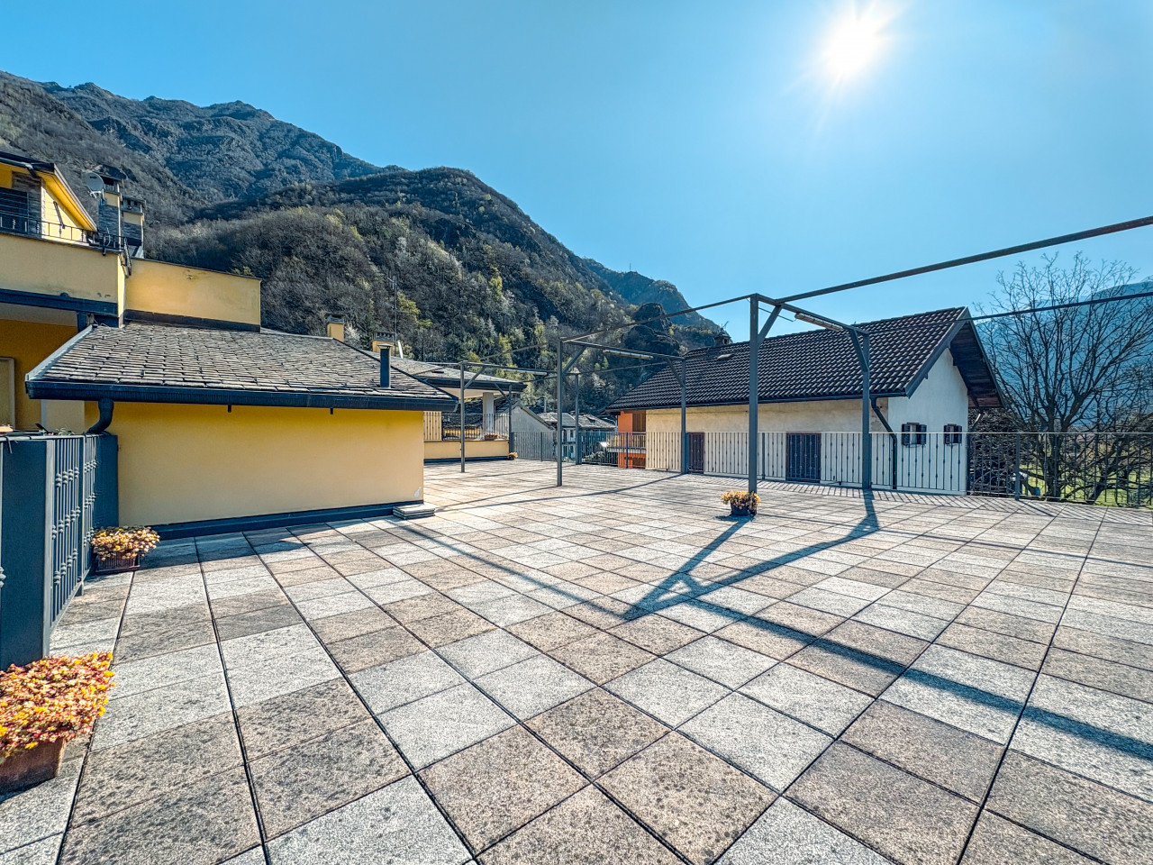 000__appartamento-vendita-vogogna-terrazzo2_wmk_0