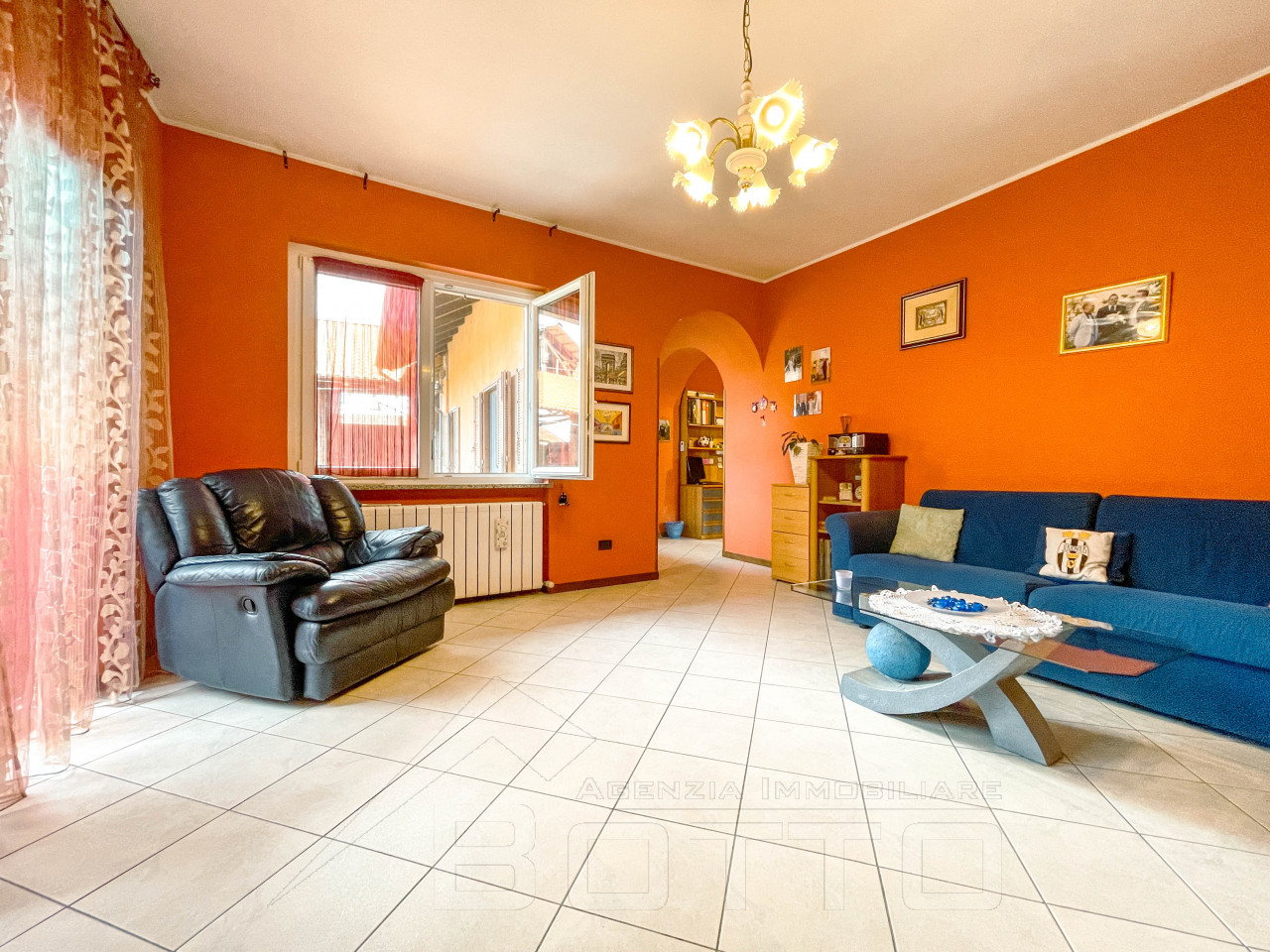 000__casa-cavaglio-vendita-salotto2_wmk_0