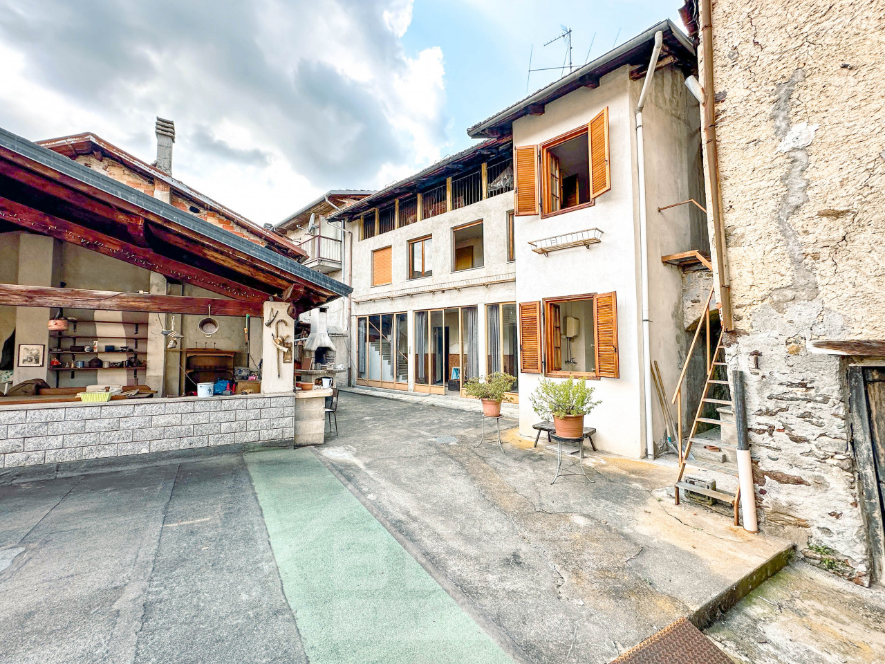 000__casa-vendita-civiasco-stanza5_wmk_0