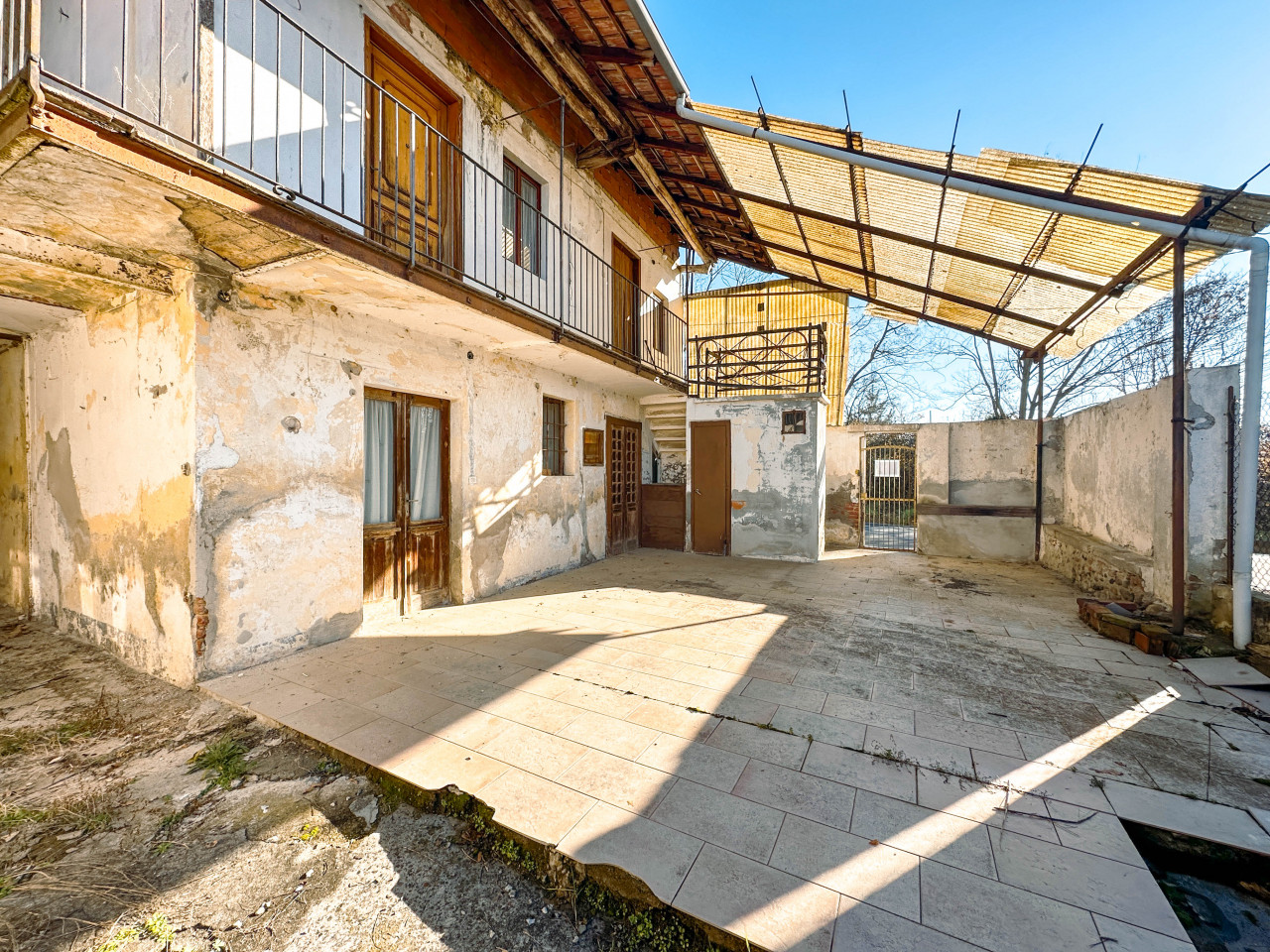 000__casa-vendita-ghemme-esterno23