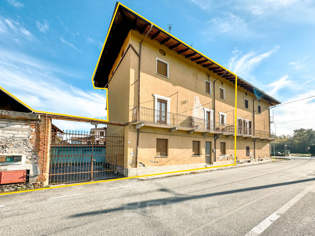 000__casa-vendita-roasio-esterno78_wmk_0