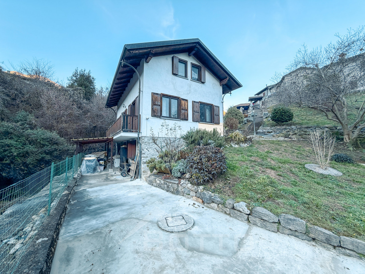 000__casa-vendita-varallo-esterno15_wmk_0
