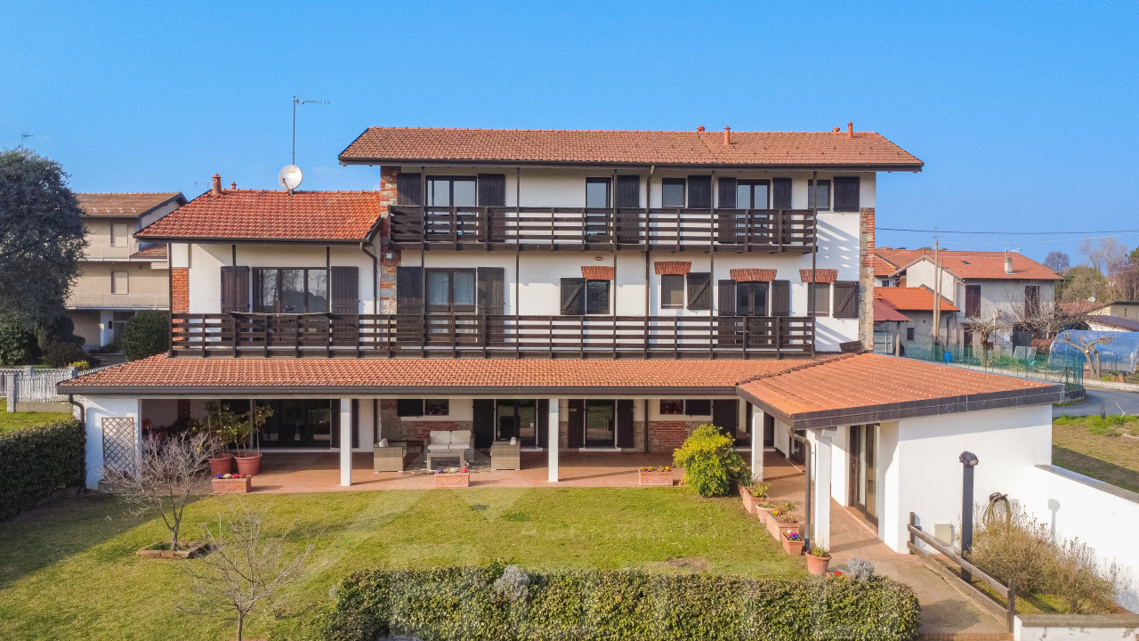 000__vendita-villa-veruno52_wmk_0
