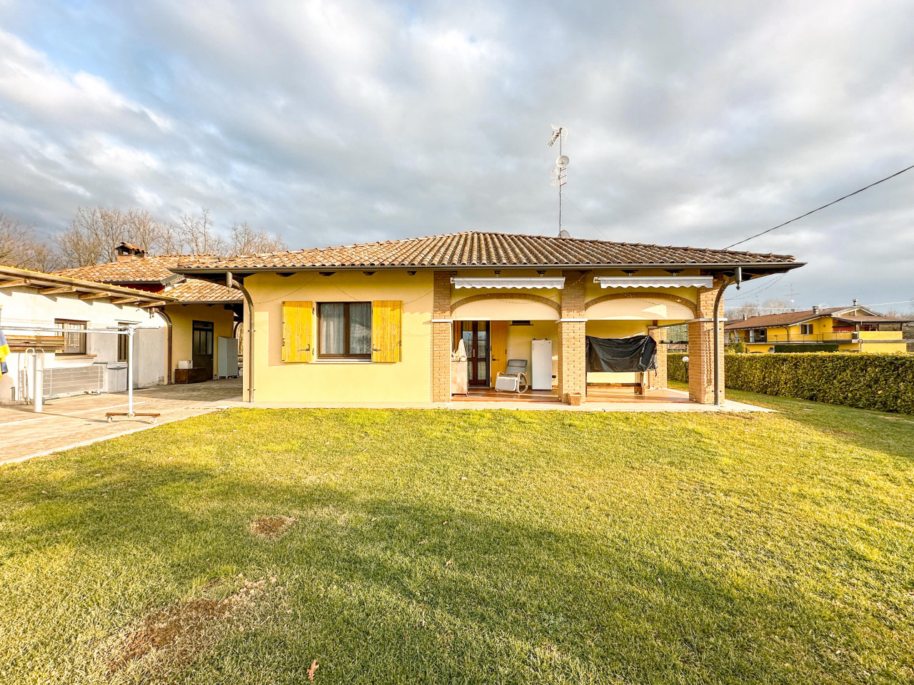 000__villa-vendita-gattinara-prato132