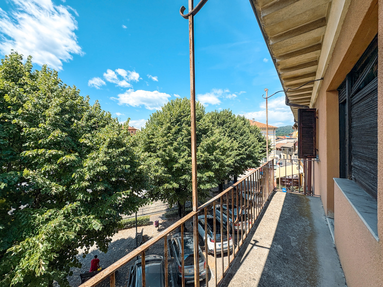 001__appartamento-vendita-invorio-balcone43_wmk_0
