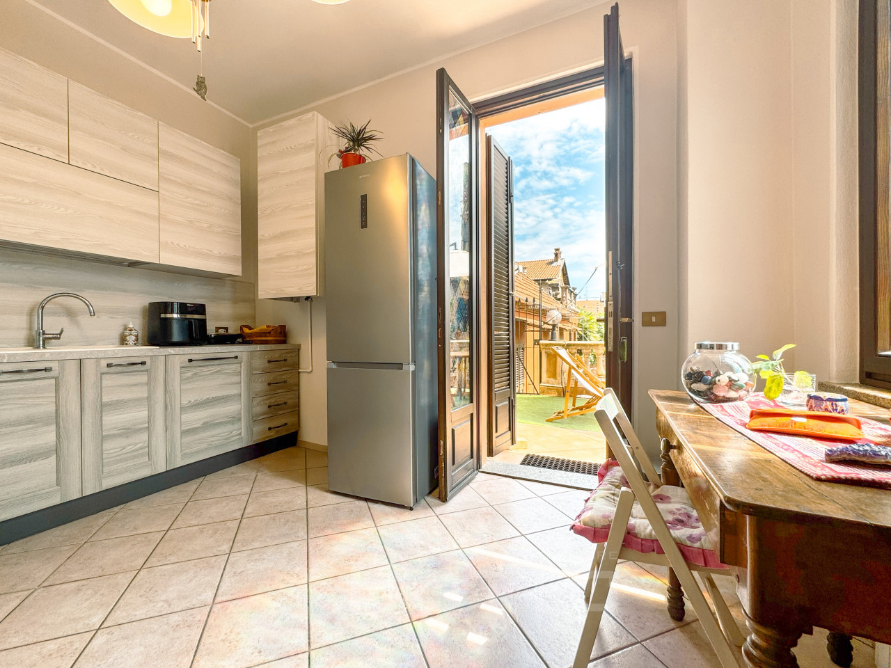 001__appartamento-vvendita-serravalle-cucina2_wmk_0