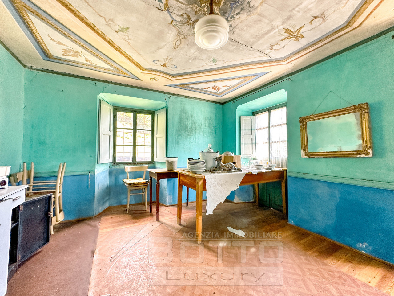 001__casa-vendita-cervatto-stanza_wmk_0
