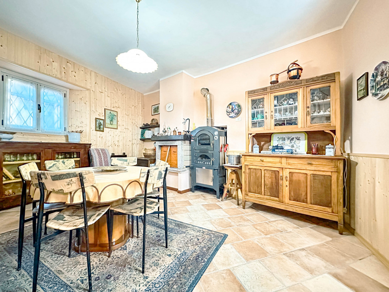 001__casa-vendita-gignese-cantina43