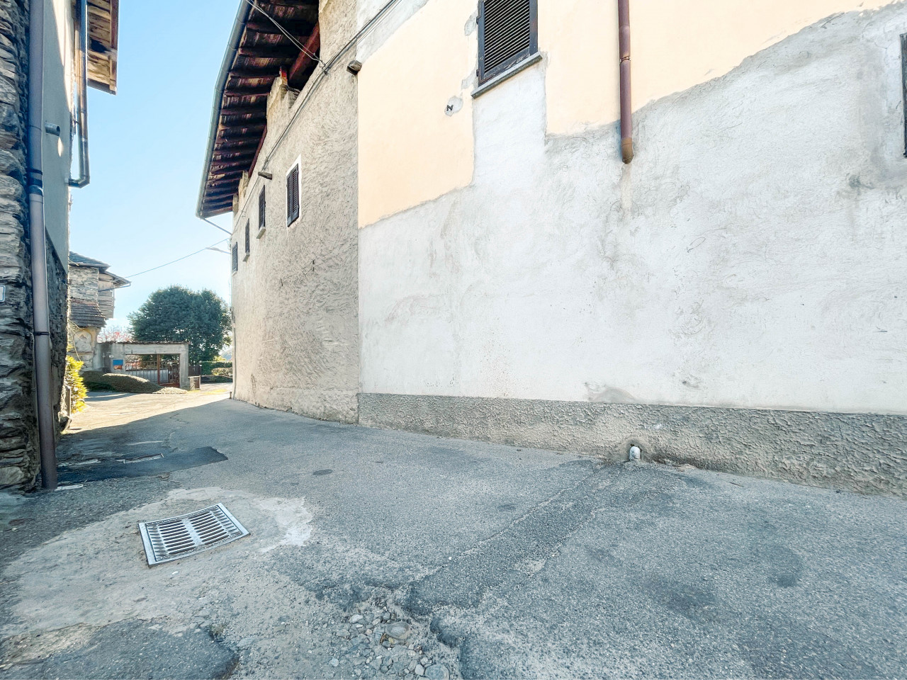 001__rustico-vendita-gignese-esterno2