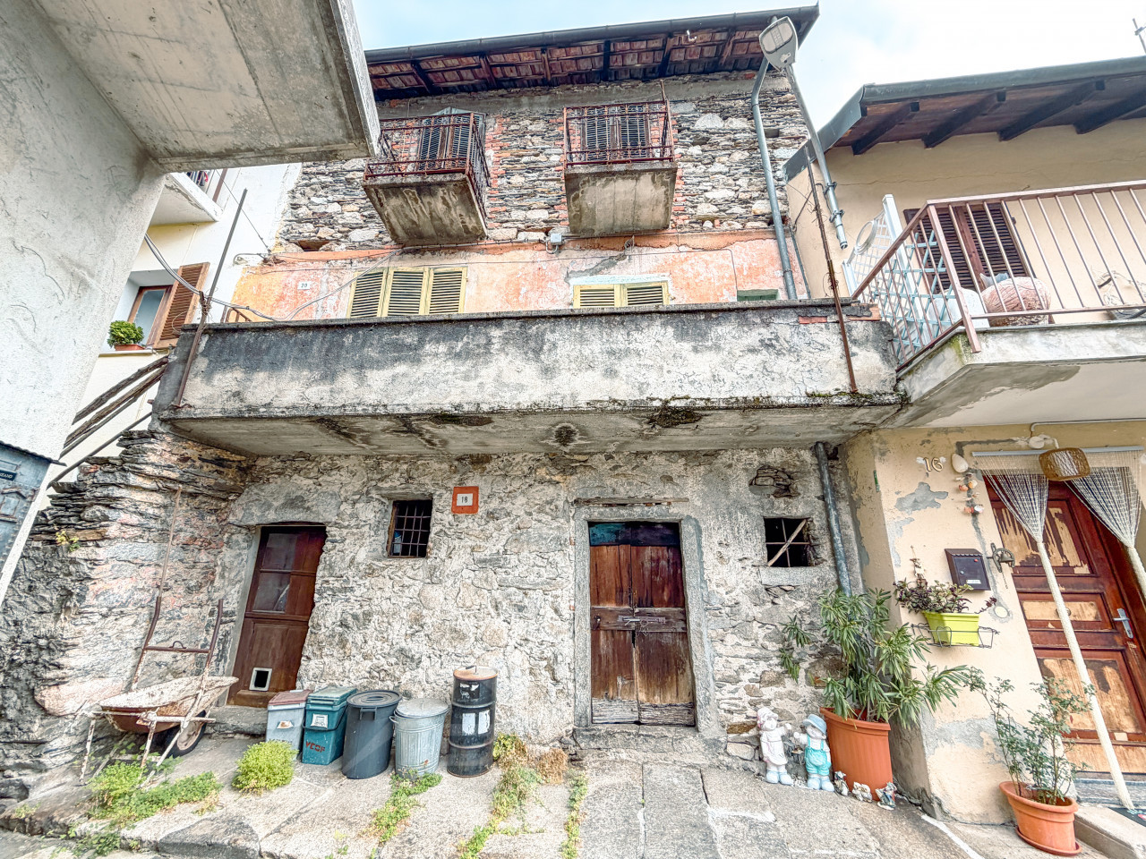 001__rustico-vendita-omegna-esterno2_wmk_0