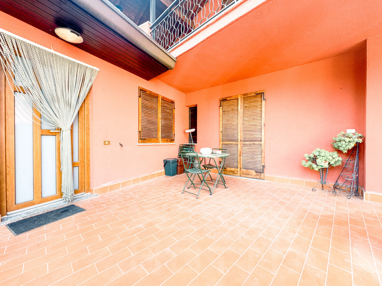 001__vendita-appartamento-gattico-terrazza_wmk_0