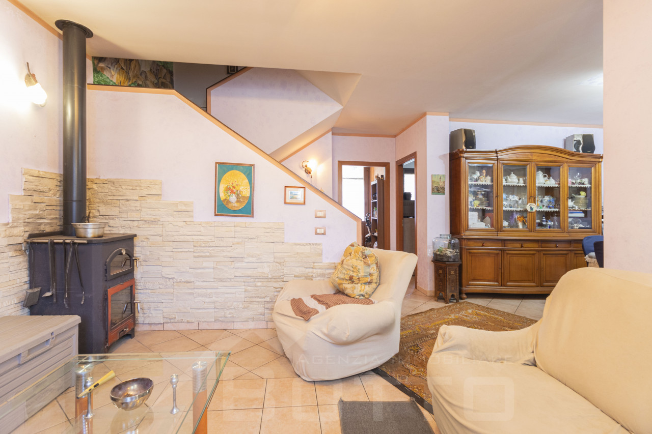 001__vendita-casa-via-della-ciocca4_wmk_0