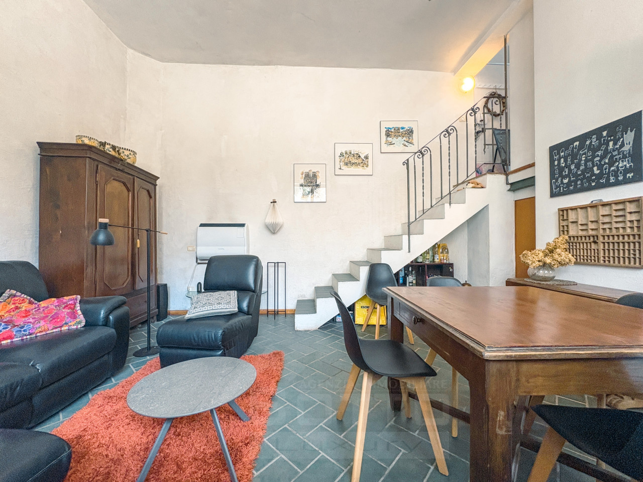 001__villa-vendita-oleggio-sofa3_wmk_0
