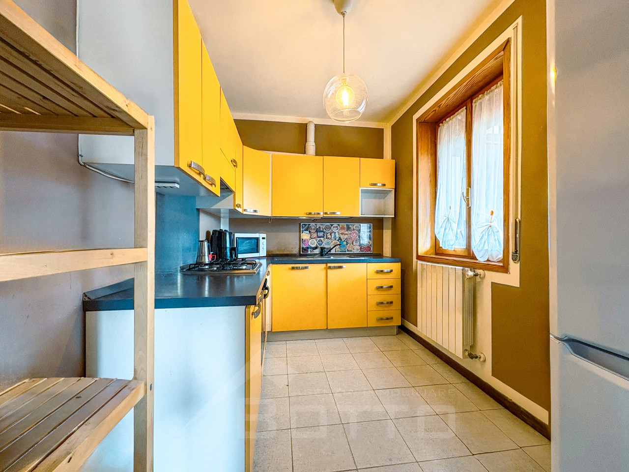 002__appartamento-vendita-omegna-cucina1_wmk_0