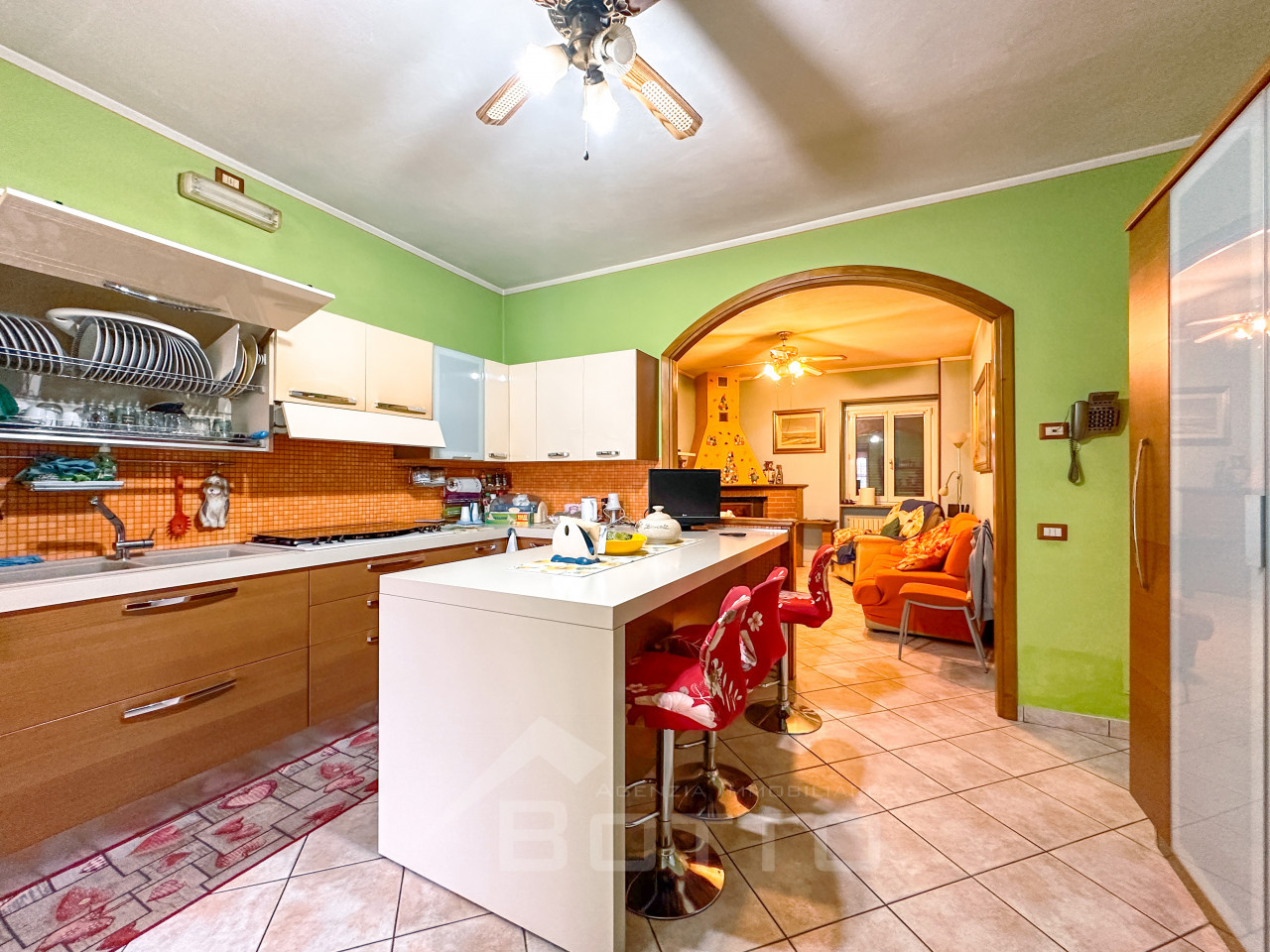 002__casa-vendita-pray-cucina1_wmk_0