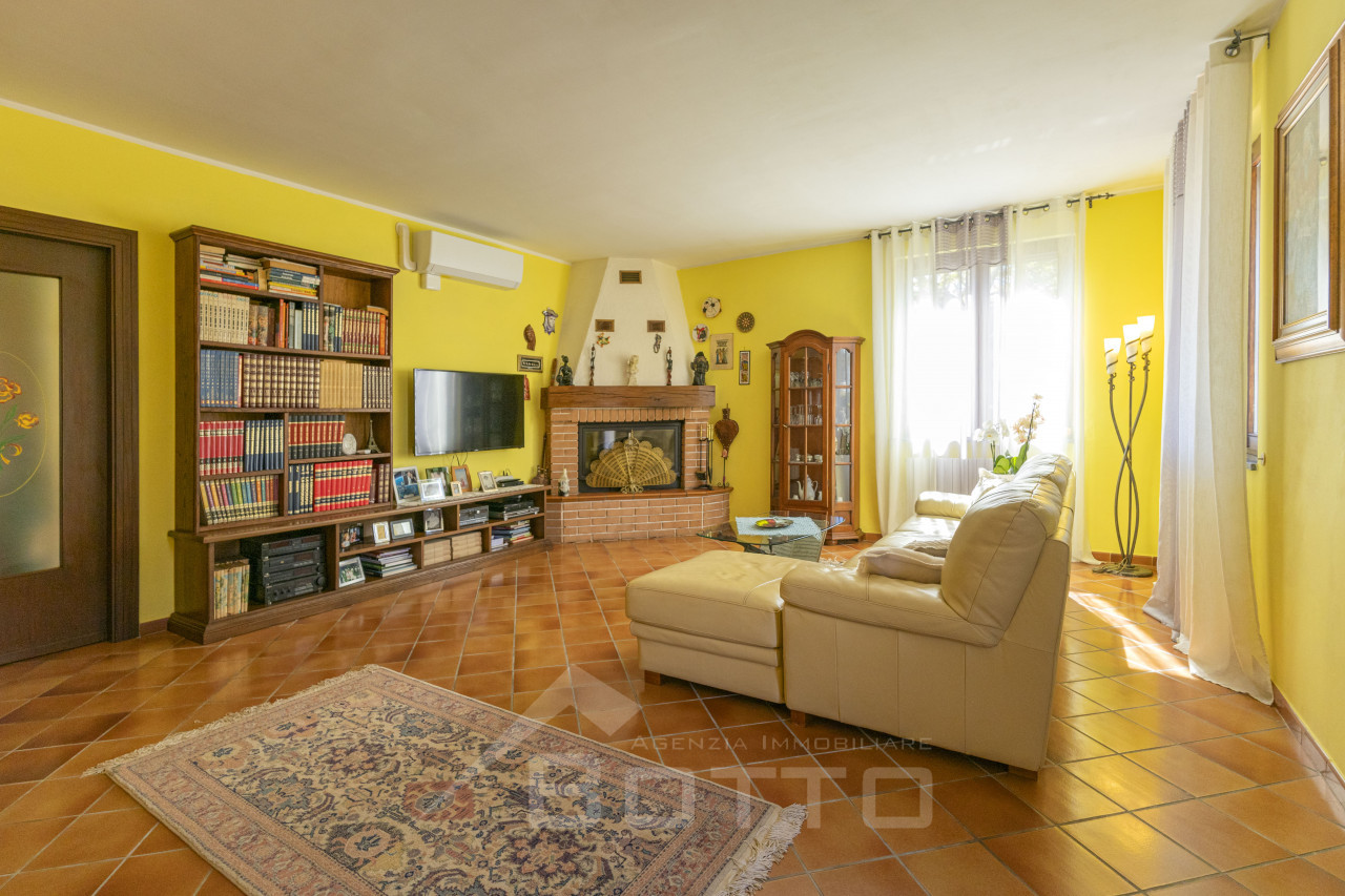 002__casa-vendita-roasio1_wmk_0
