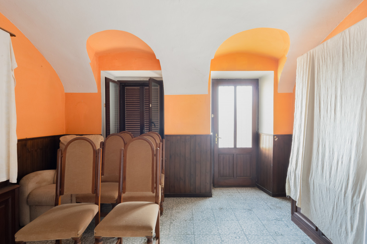 002__casa-vendita-serravalle-sedie