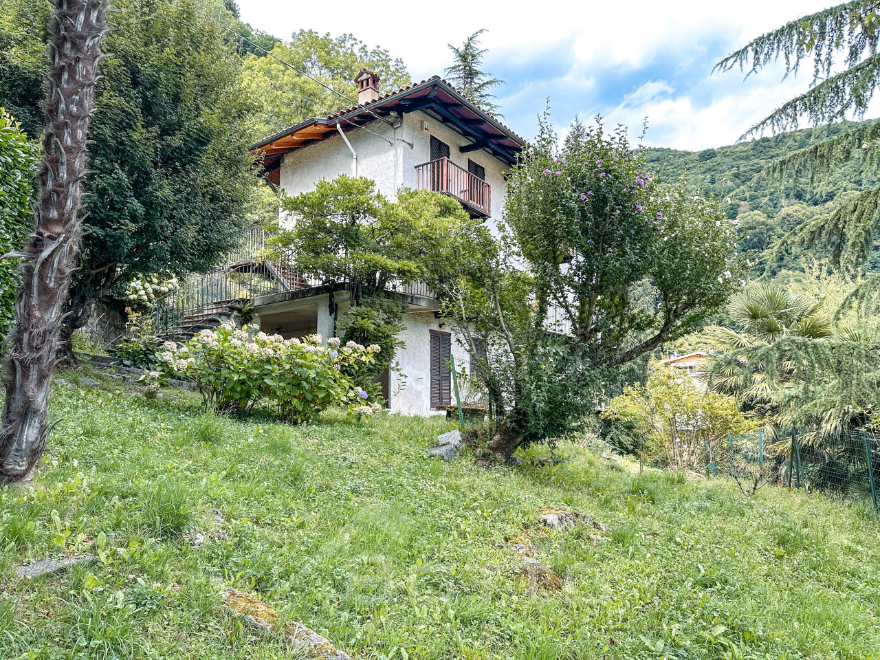 002__casa-vendita-varallo-outside3_wmk_0