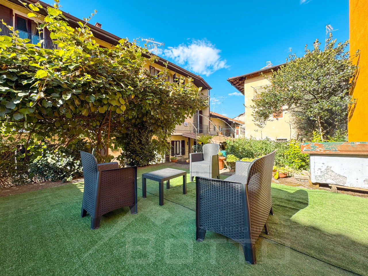 002__gozzano-vendita-esterno-terrazzo3_wmk_0