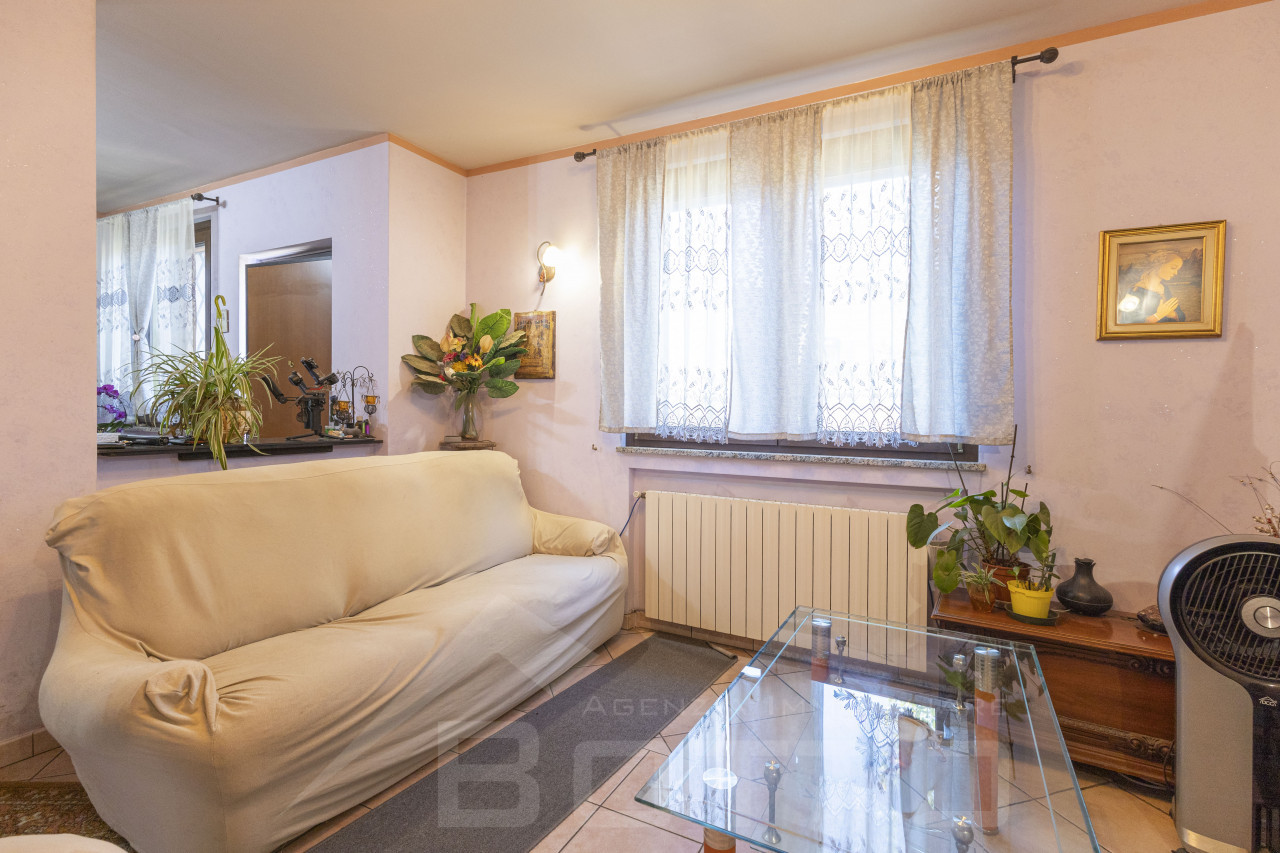 002__vendita-casa-via-della-ciocca2_wmk_0