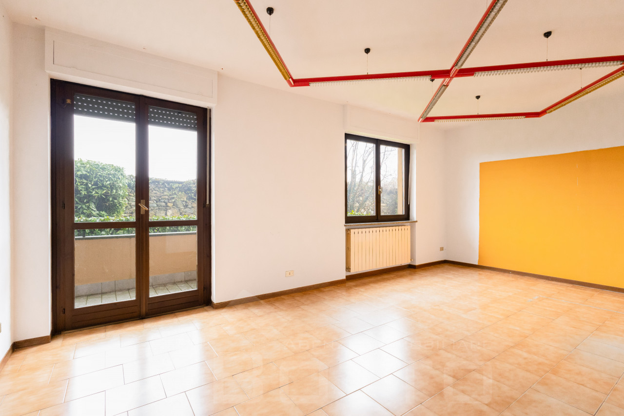 002__vendita-ufficio-borgomanero-ingresso_wmk_0