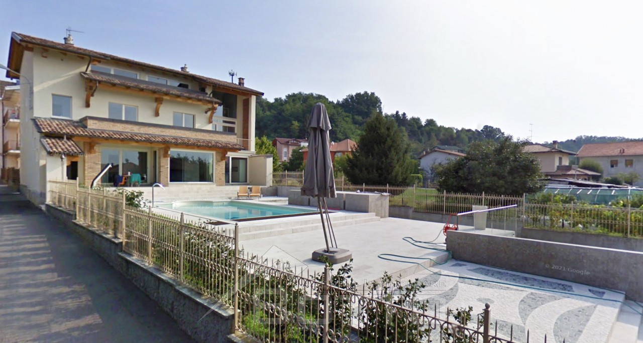 002__villa-vendita-romagnano-esterno1
