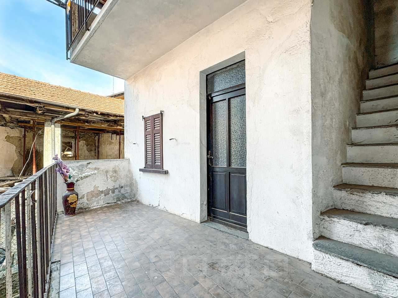 003__casa-vendita-agrano-balcone1_wmk_0