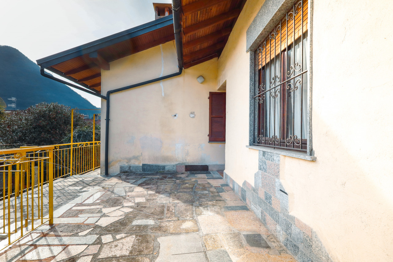 003__casa-vendita-mergozzo-esterno8_wmk_0