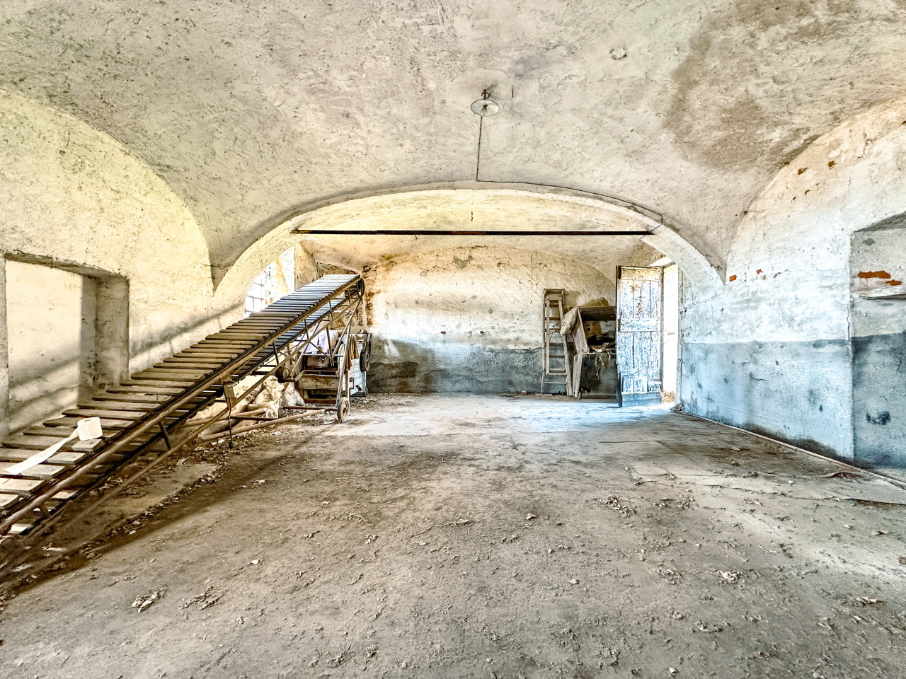 003__casa-vendita-vercelli-stanza4