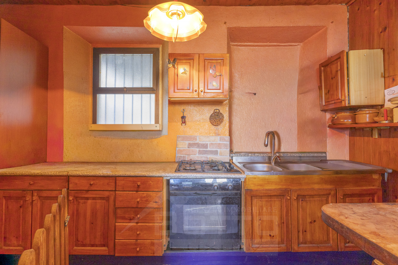 003__vendita-appartamento-ghevio2_wmk_0