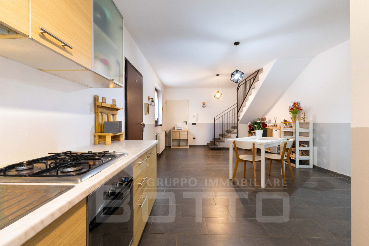 003__vendita-casa-semi-indipendente-fontaneto1_wmk_0