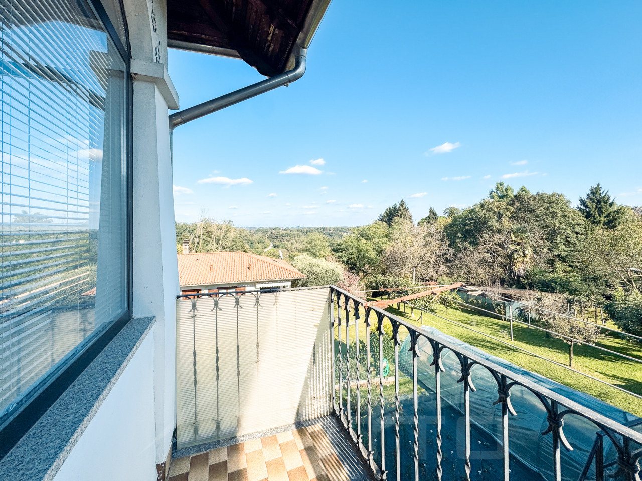003__vendita-cascina-maggiora-balcone1_wmk_0