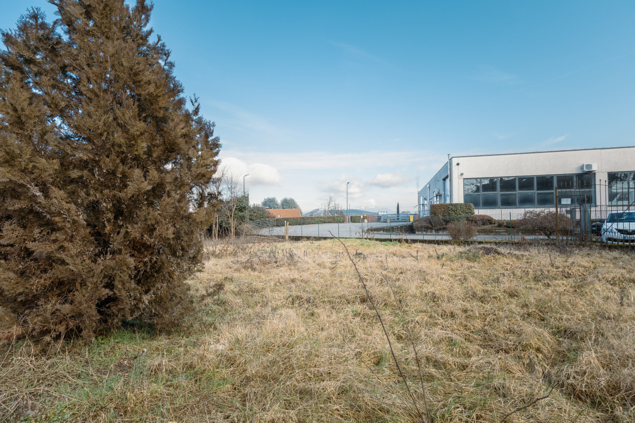 003__vendita-terreno-castelletto-sopra-ticino4_wmk_0