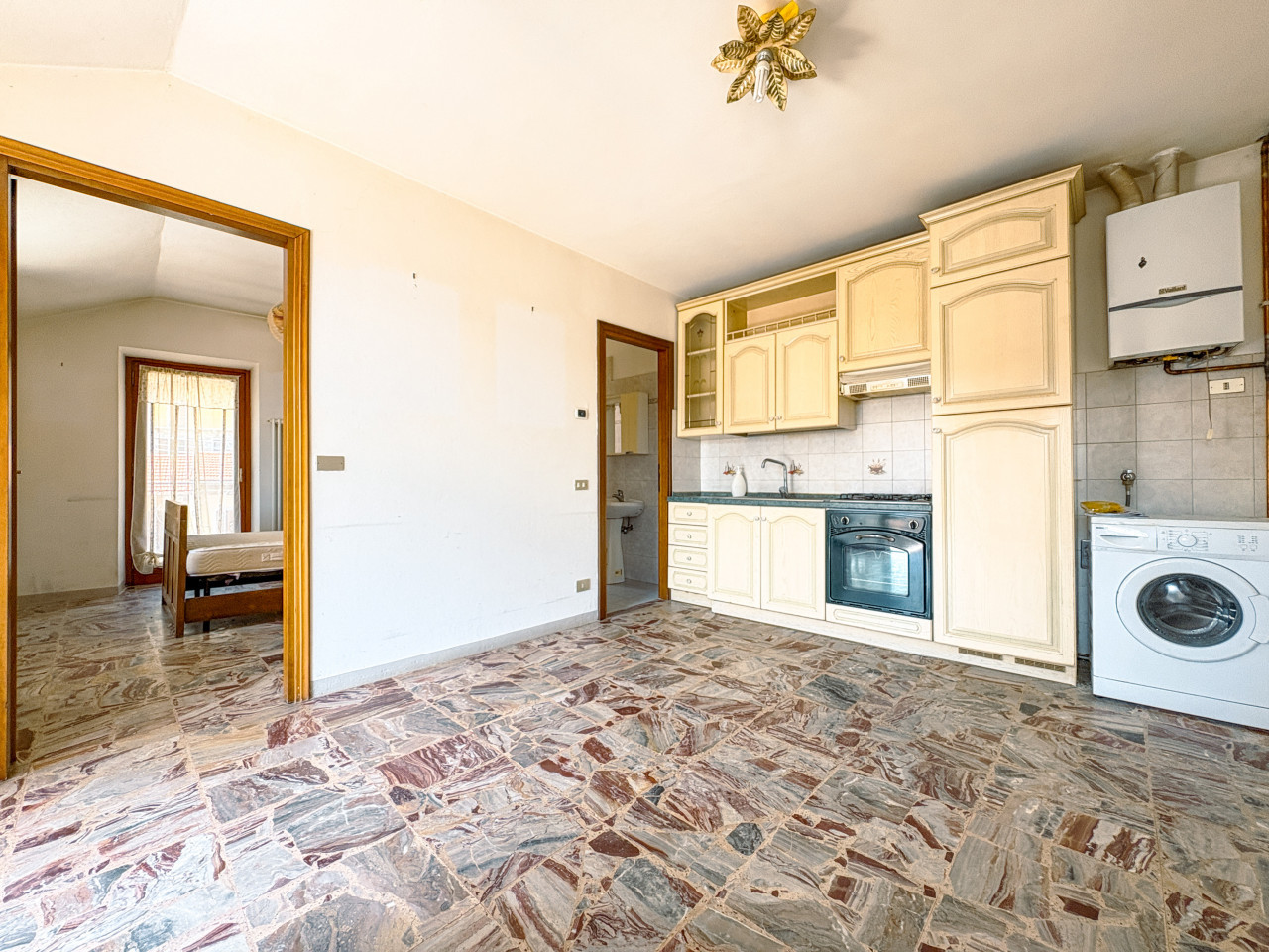 004__appartamento-vendita-brovello-cucina_wmk_0