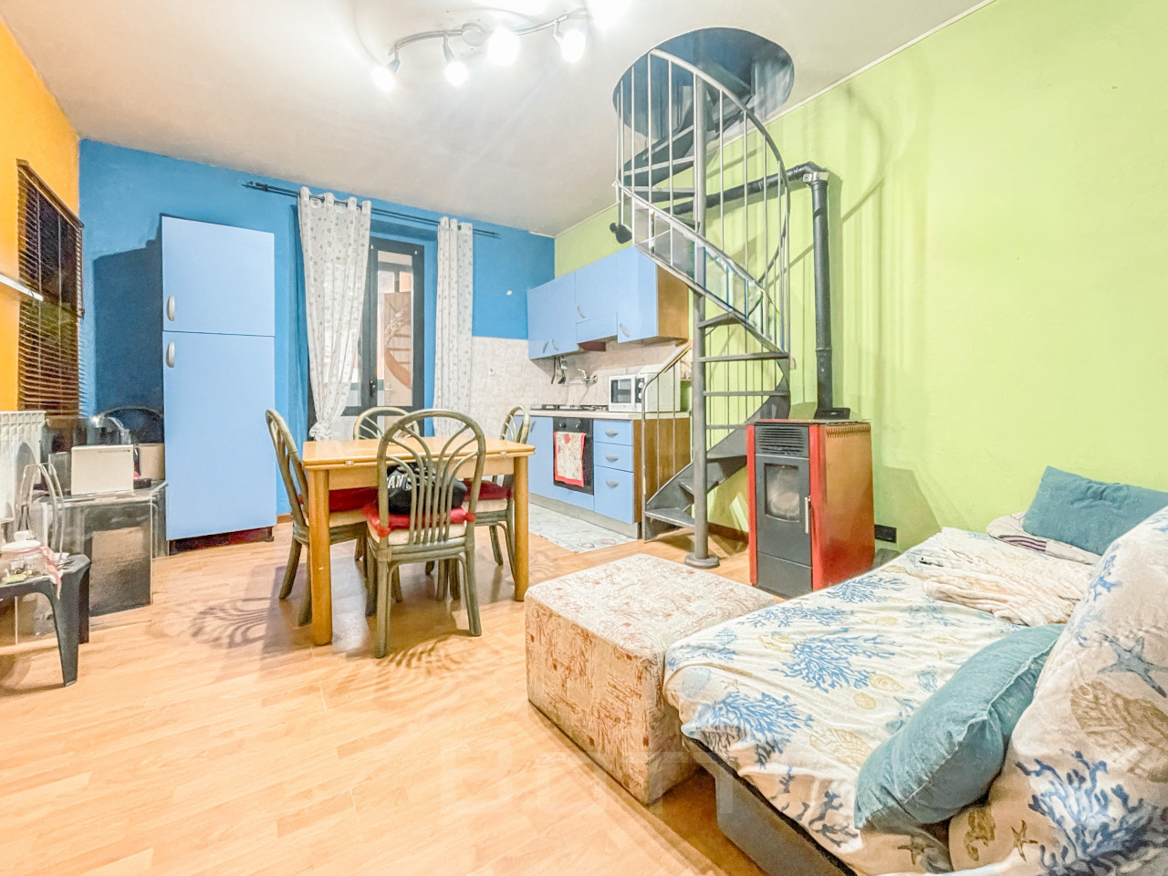 004__appartamento-vendita-omegna-cucina_wmk_0