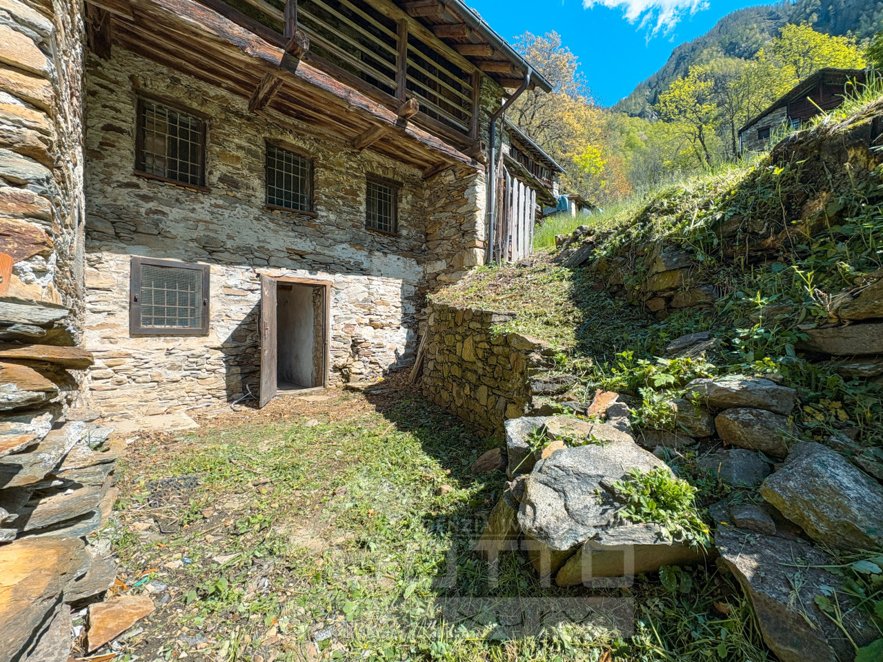 004__baita-vendita-alagna-esterno1_wmk_0
