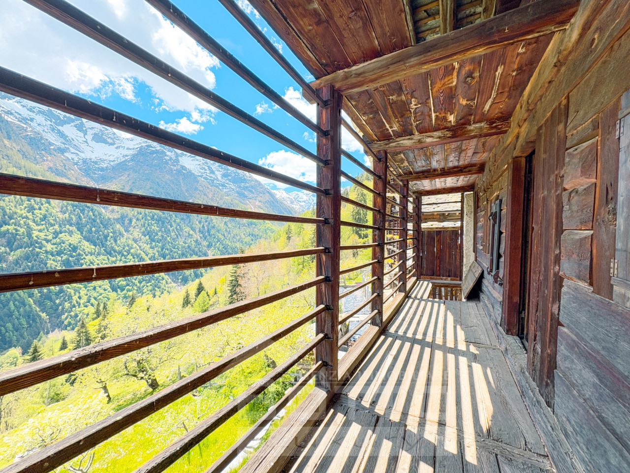 004__baita-vendita-alagna-otro-balcone1_wmk_0