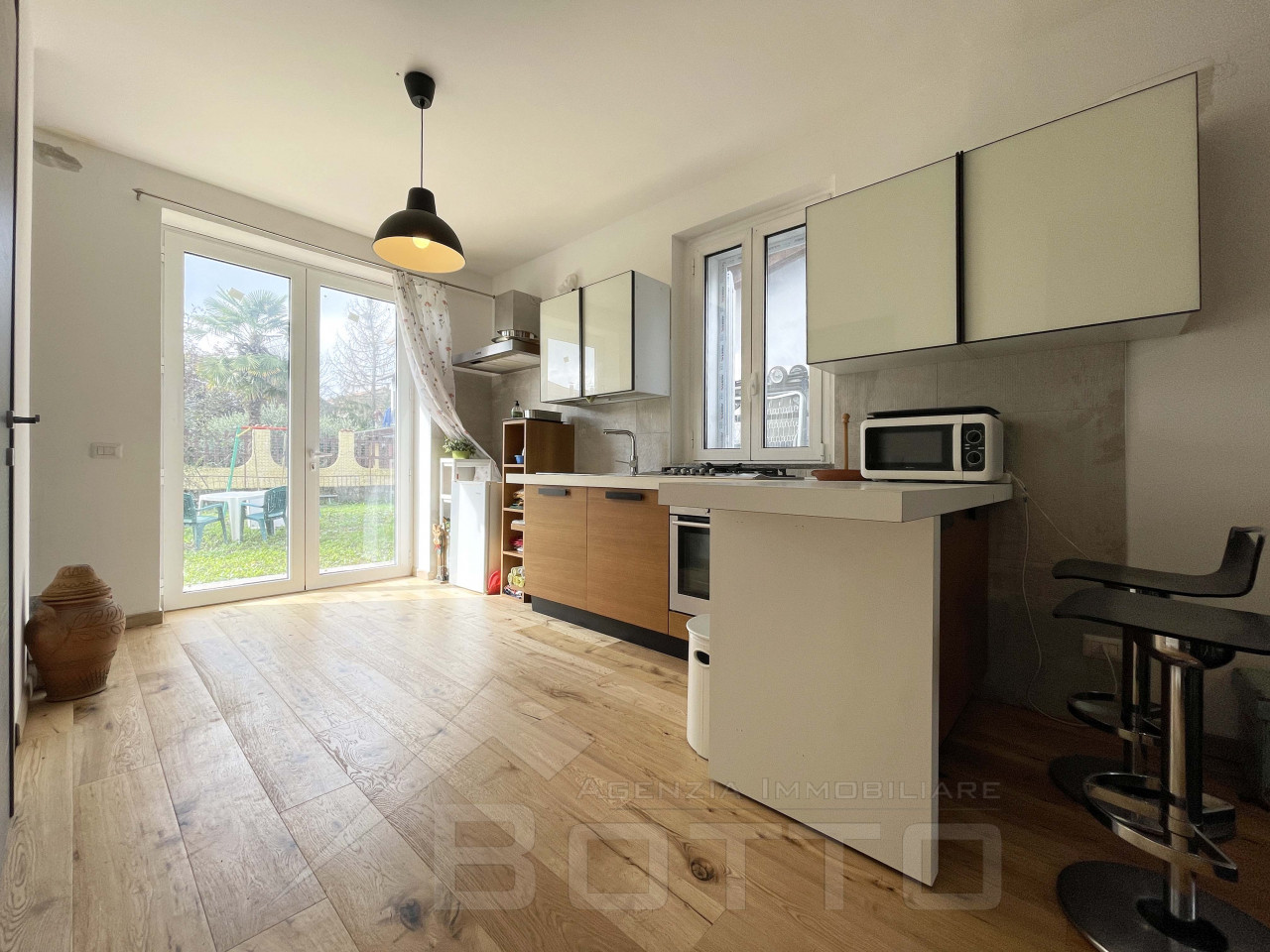 004__casa-vendita-fontaneto-cucina