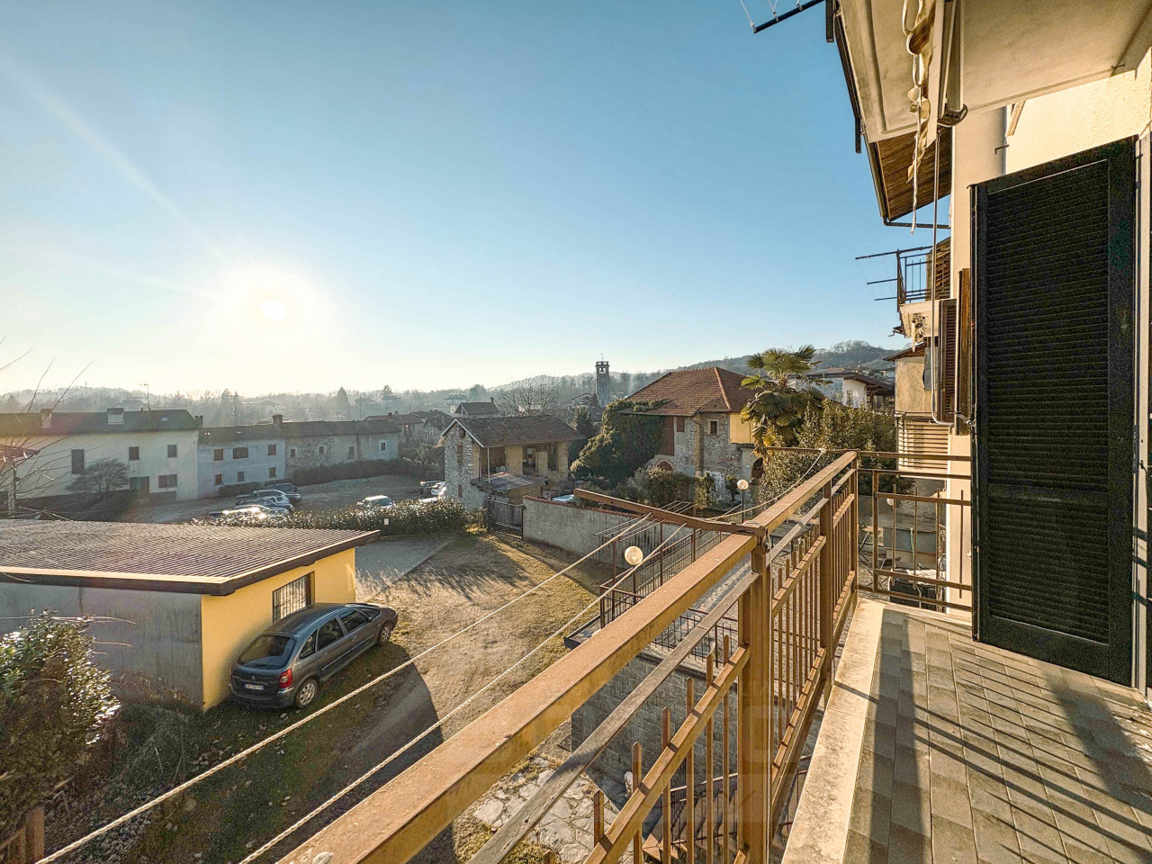 004__casa-vendita-invorio-balcone2_wmk_0