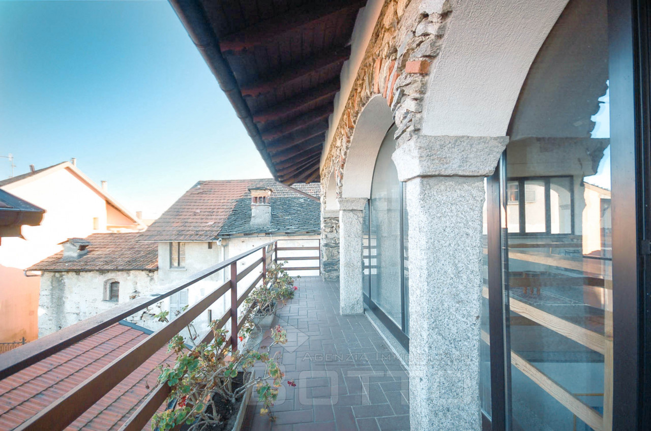 004__casa-vendita-madonna-sasso-balcone1