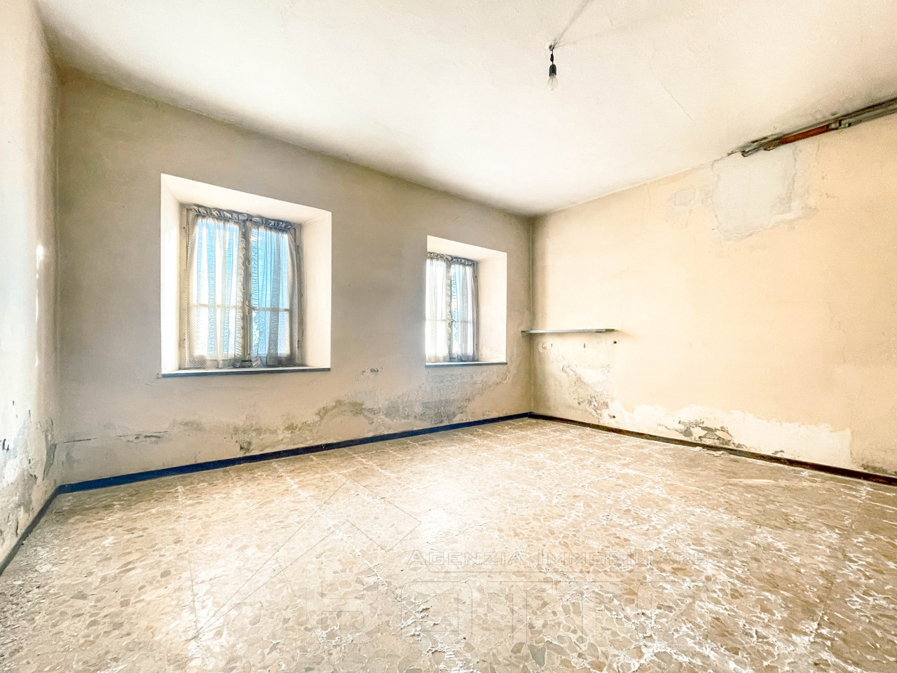 004__casa-vendita-pogno-interno29