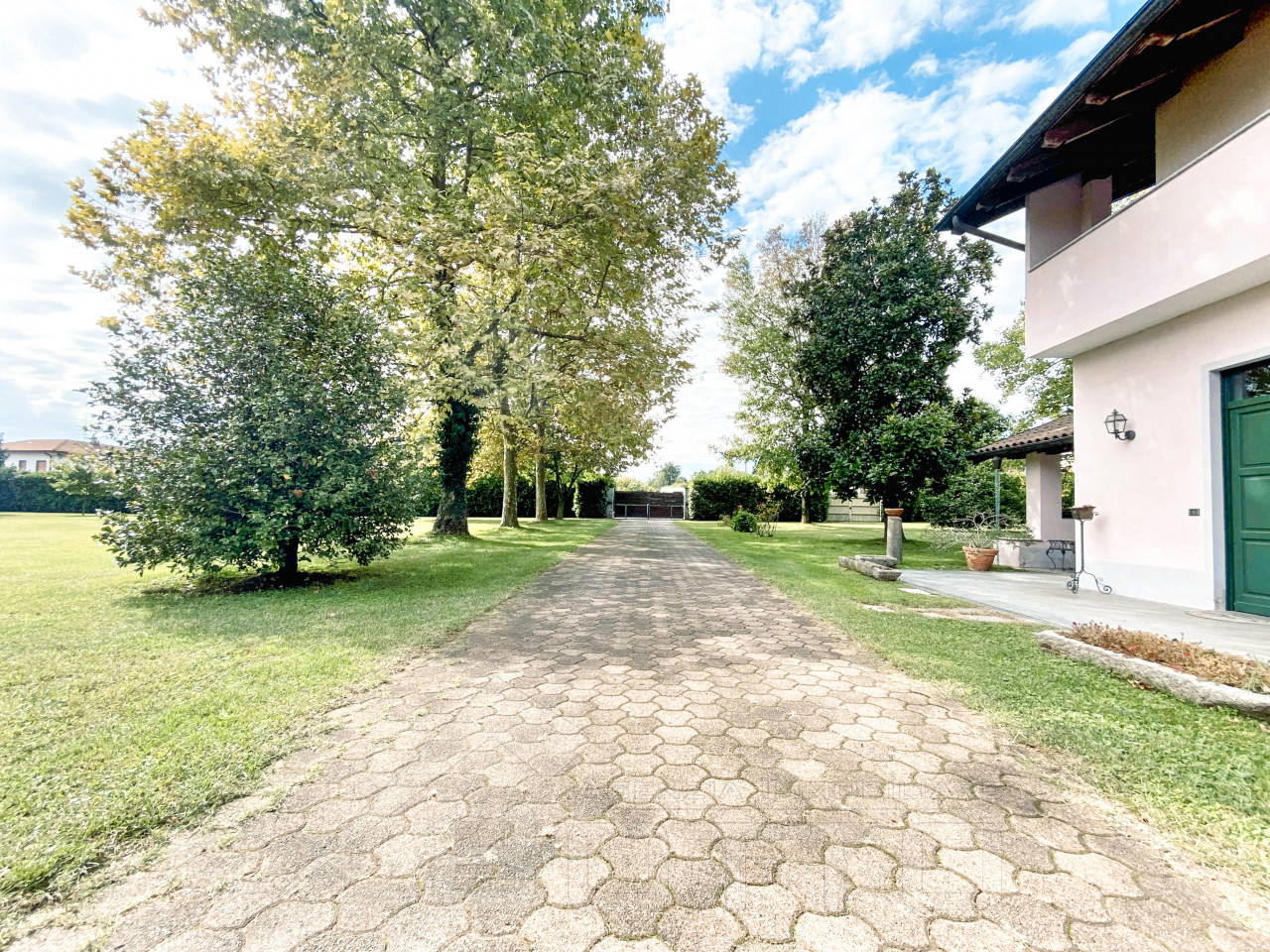 004__casa-vendita-suno-viale