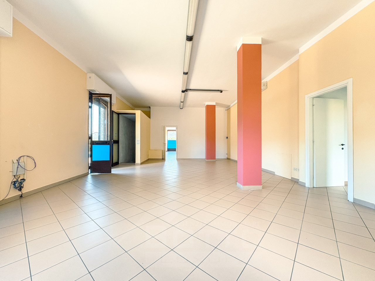 004__negozio-vendita-brovello-negozio4_wmk_0