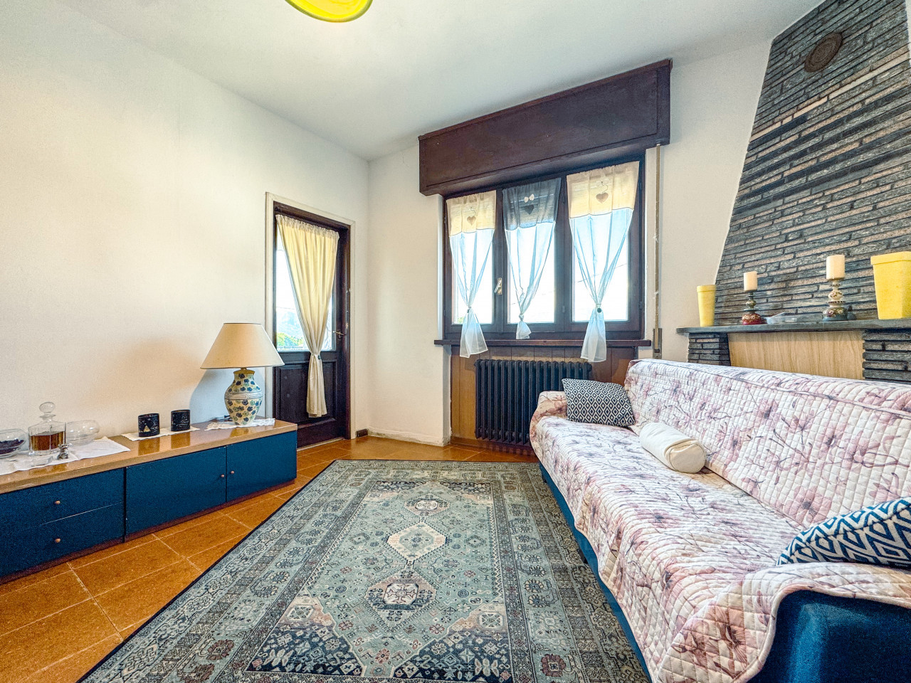 004__stresa-vendita-appartamento-salotto2_wmk_0