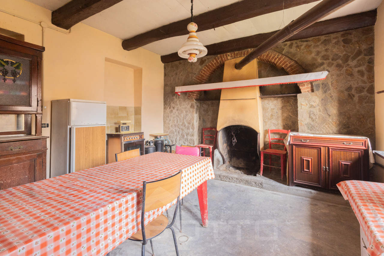 005__casa-vendita-armeno-cucina_wmk_0