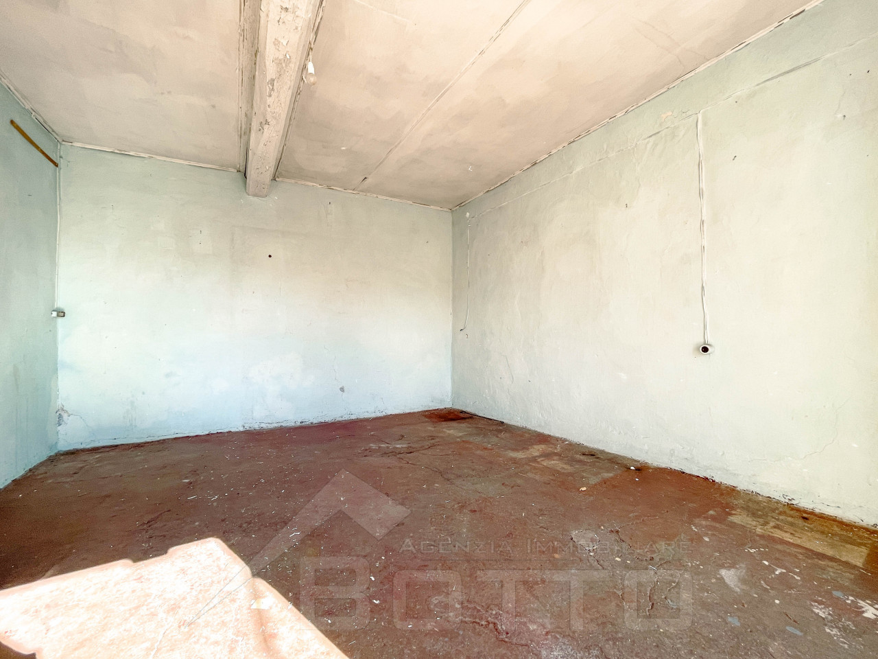 005__casa-vendita-gozzano-stanzino