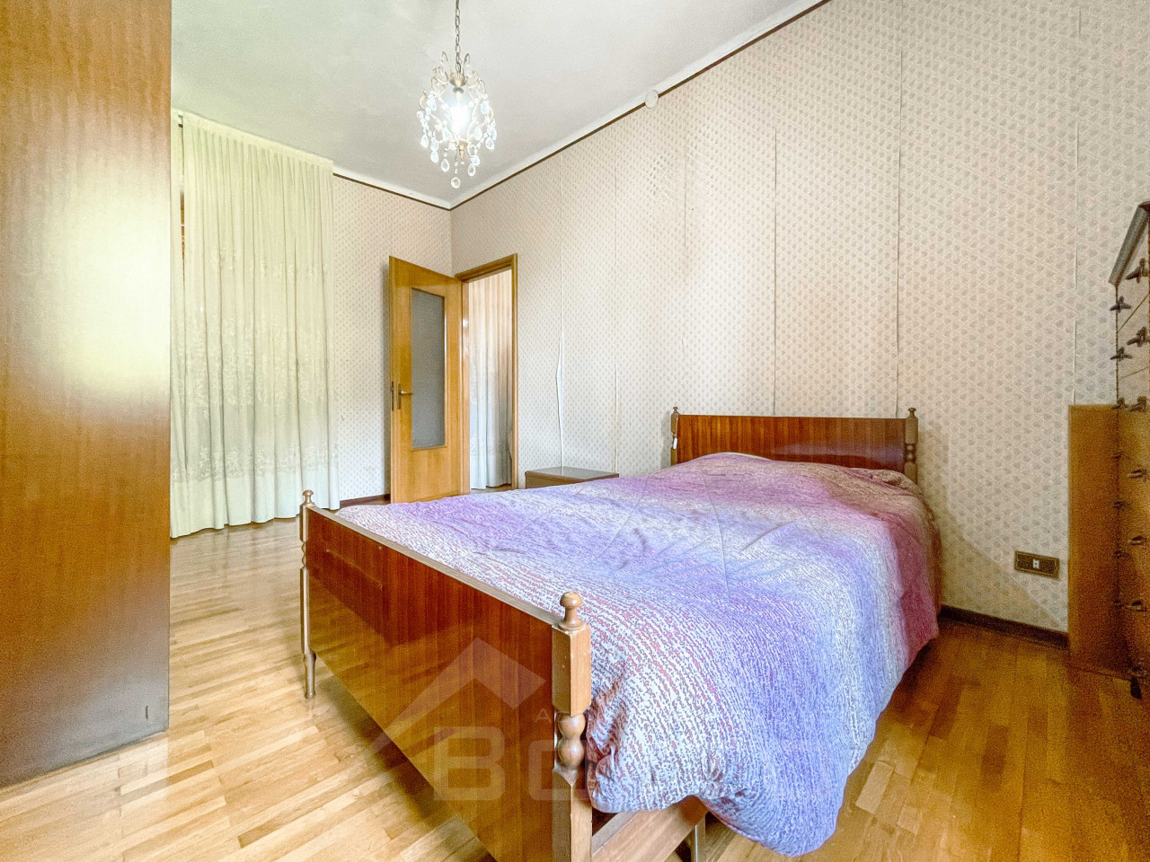 005__casa-vendita-loreglia-camera1_wmk_0